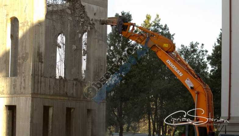 Demolare CLopotnita2