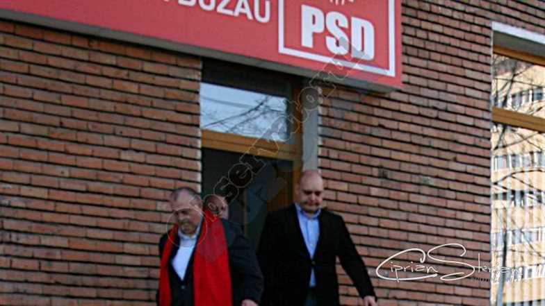 Victor Mocanu iesind din PSD