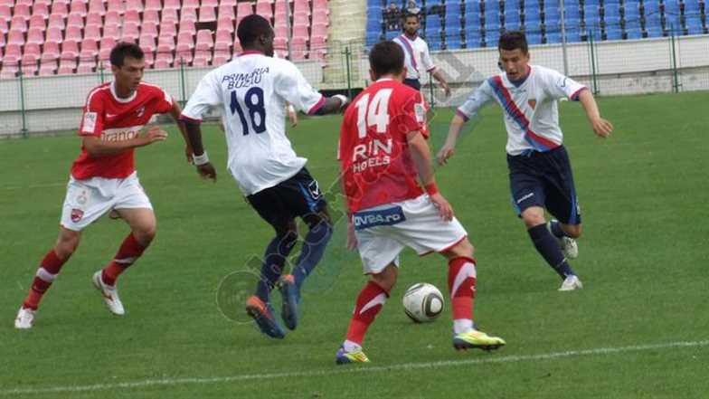 Gloria-Dinamo2-7