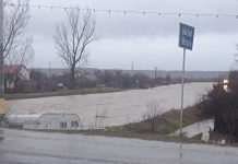 Buzăul înecat de ploi: 16 intervenții ale pompierilor, drumuri afectate și risc hidrologic pe râul Nișcov