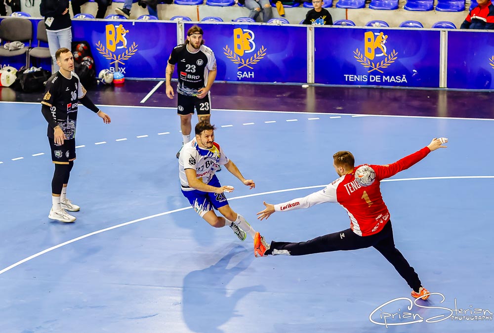 Handbal HC Buzau-U Cluj-24